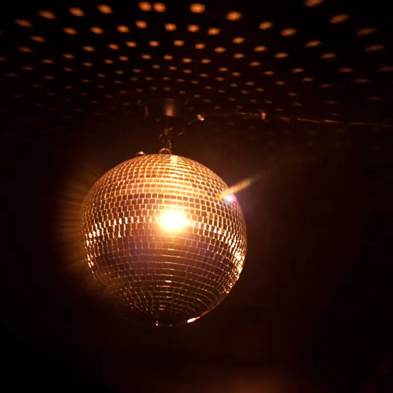 Dancefloor · Feste & Club